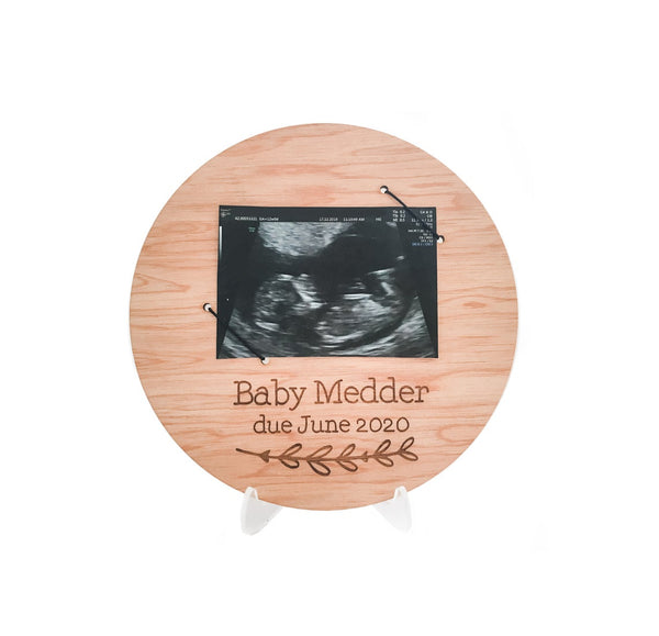 Personalised Ultrasound Pregnancy Announcement Sign (Wooden Baby Announcement, New Baby Arrival Plaque)